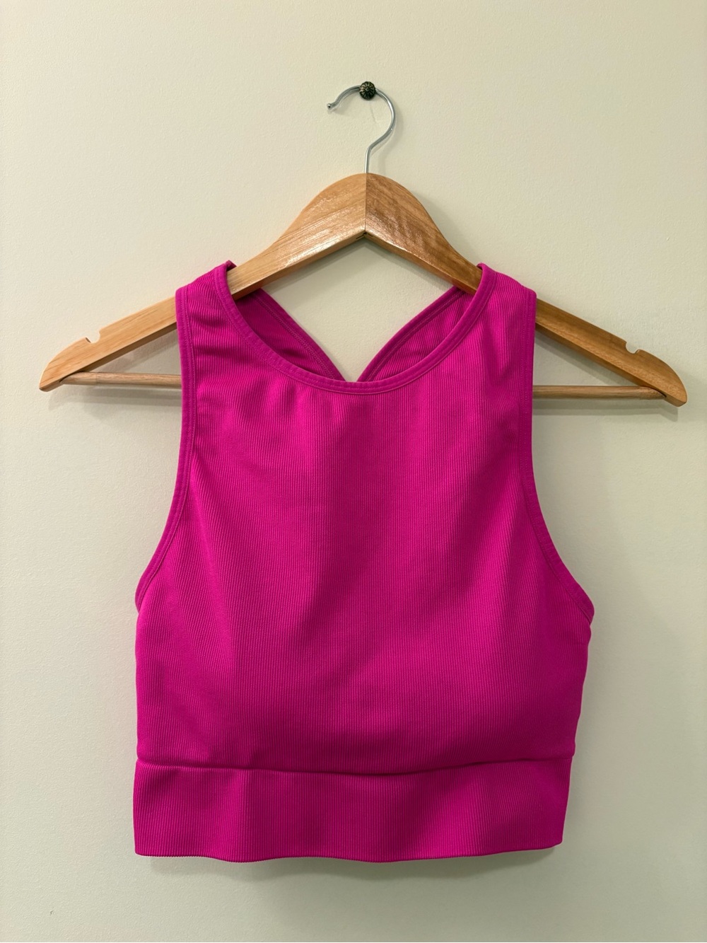 Victoria’s Secret Hot Pink Fitted Sports Bra Tank in Size XL